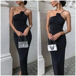 Commense Black Maxi Dress Bodycon Rose One Shoulder Sz M NWT